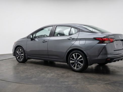 Used 2025 Nissan Versa SV FWD image 6