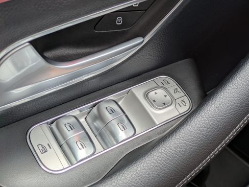 Used 2024 Mercedes-Benz GLE 350 4MATIC image 20