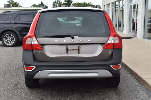 Used 2010 Volvo XC70 3.2 AWD/4WD image 10