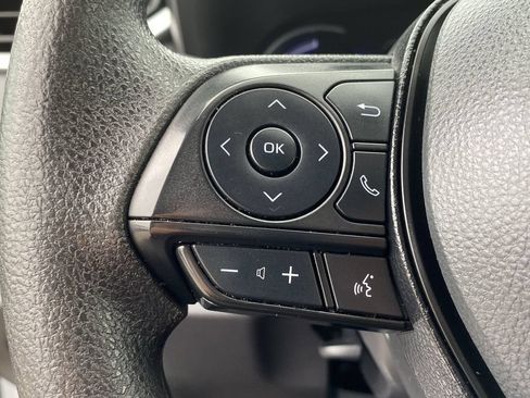 Certified 2025 Toyota RAV4 XLE AWD/4WD image 27