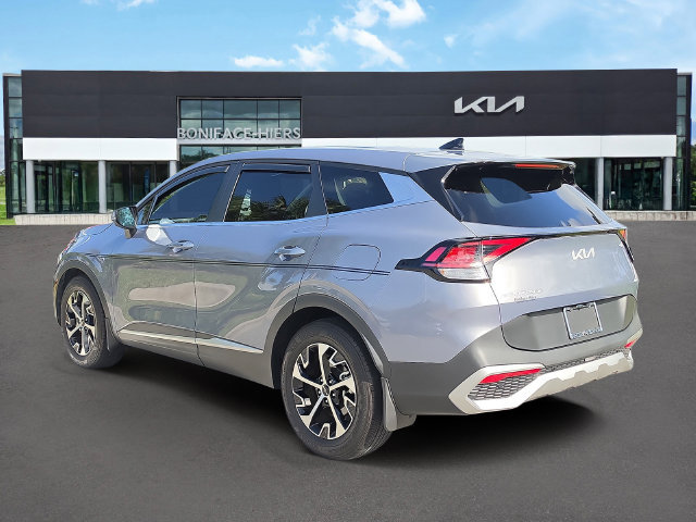Certified 2024 Kia Sportage EX FWD image 3