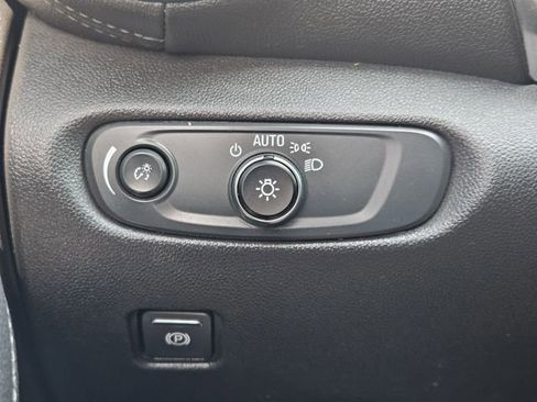 Used 2021 Chevrolet Blazer LT image 21