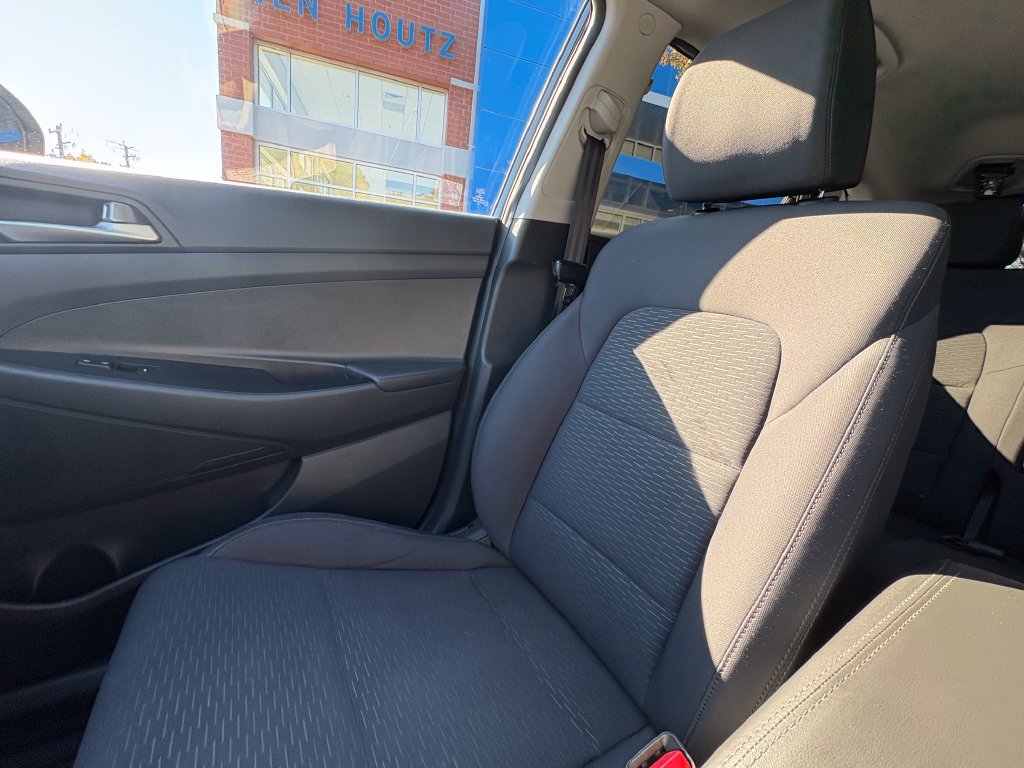 Used 2019 Hyundai Tucson SE AWD/4WD image 11