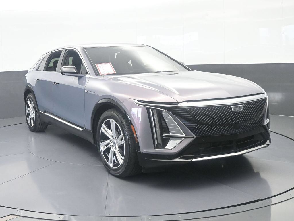 Used 2024 Cadillac Lyriq Tech RWD image 9