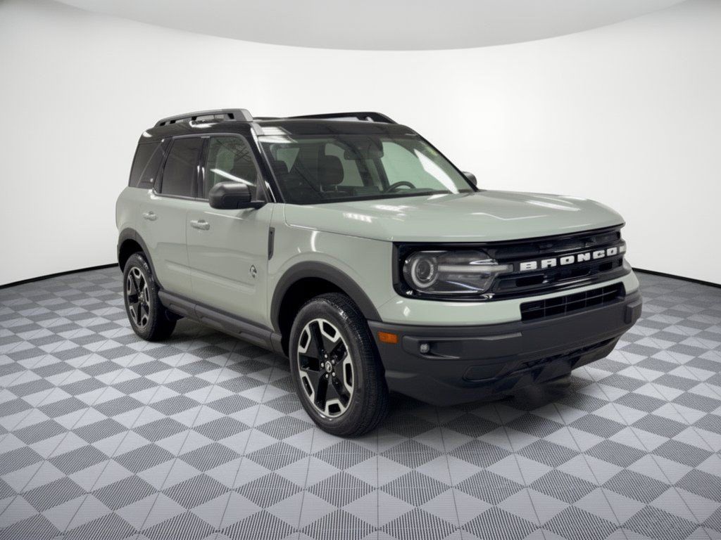 Used 2024 Ford Bronco Sport Outer Banks AWD/4WD image 7