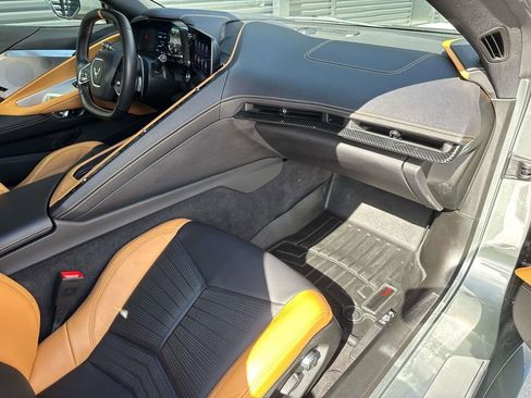 Used 2022 Chevrolet Corvette Stingray Preferred Cpe image 16