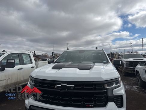 Used 2024 Chevrolet Silverado 1500 LT Trail Boss w/ Convenience Package II image 7