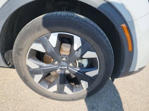 Certified 2023 Kia Sportage X-Line w/ X-Line Premium Package AWD/4WD image 9