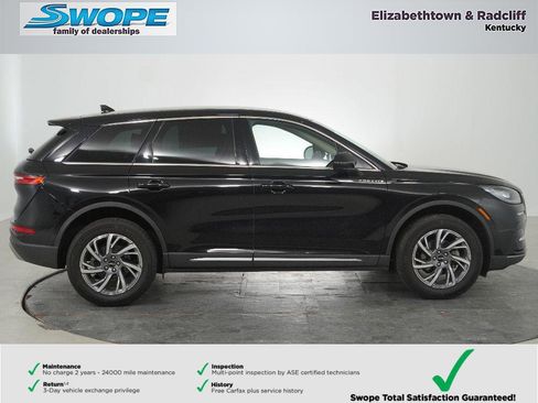 Used 2023 Lincoln Corsair AWD w/ Equipment Group 101A image 2