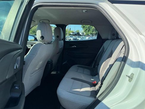 Used 2022 Chevrolet TrailBlazer LS FWD image 10