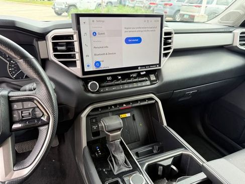 Used 2022 Toyota Tundra Limited w/ Power Package AWD/4WD image 14