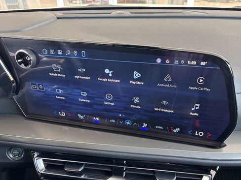 New 2026 Chevrolet Traverse LT image 25