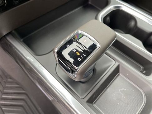 New 2026 Chevrolet Silverado 1500 LTZ w/ LTZ Premium Package image 19