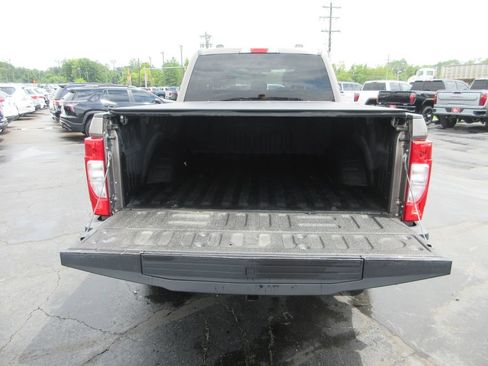 Used 2022 Ford F250 XL w/ STX Appearance Package AWD/4WD image 8