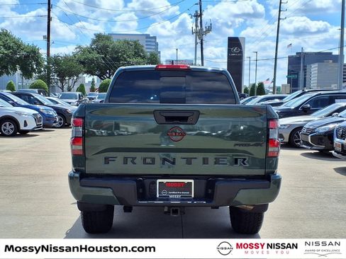 Used 2024 Nissan Frontier PRO-4X w/ Off-Road Protection Package AWD/4WD image 6