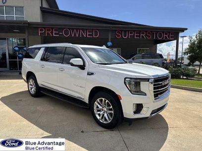 Used 2022 GMC Yukon XL SLT w/ SLT Premium Package