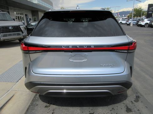 Used 2025 Lexus RX 350 w/ Convenience Package AWD/4WD image 7