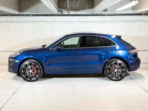 Certified 2024 Porsche Macan S AWD/4WD image 2