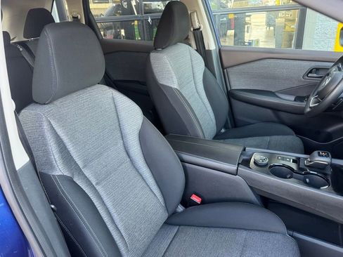 Used 2021 Nissan Rogue S image 39