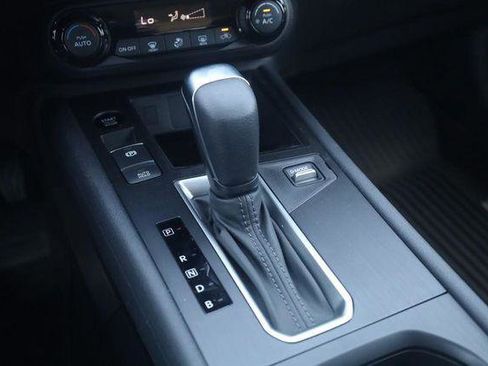 New 2026 Nissan Kicks SV AWD/4WD image 18