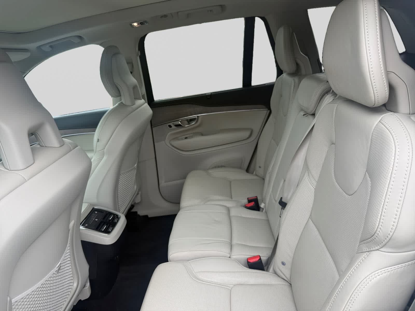 Used 2021 Volvo XC90 T6 Inscription w/ Protection Package AWD/4WD image 17