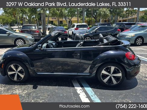 Used 2013 Volkswagen Beetle 2.0T FWD image 6