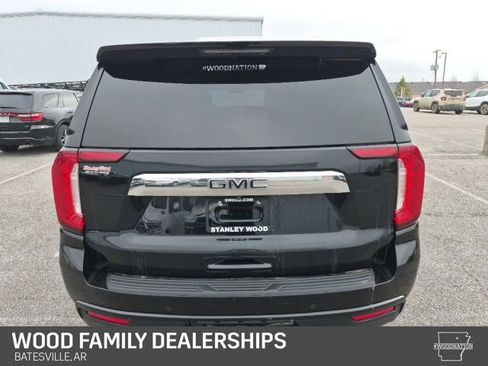 Used 2022 GMC Yukon XL SLE image 8