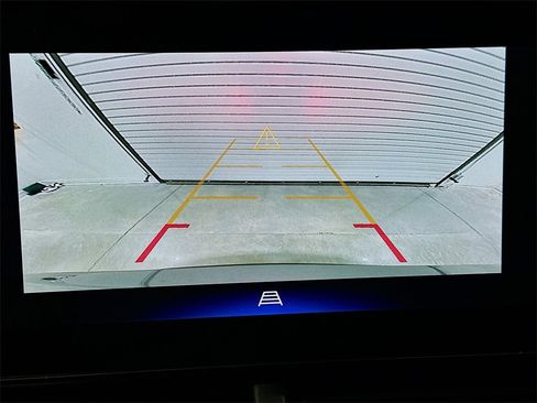 Used 2025 Chevrolet Trax ACTIV w/ Driver Confidence Package image 13