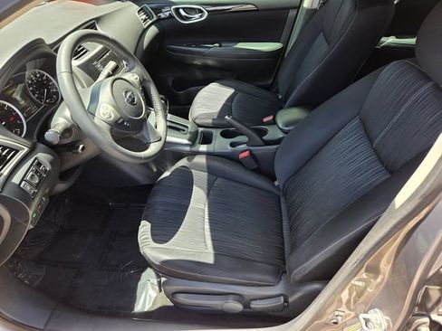 Used 2016 Nissan Sentra SV FWD image 10