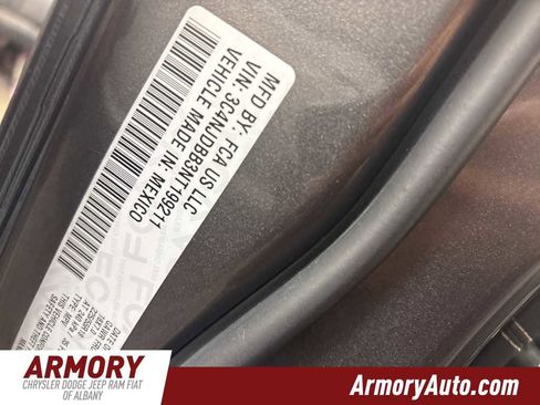 Used 2022 Jeep Compass Altitude w/ Convenience Group image 40