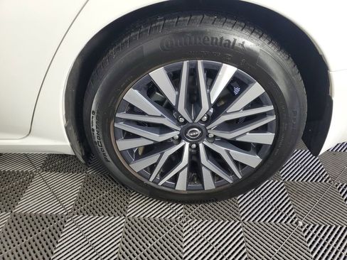 Used 2023 Nissan Altima 2.5 SV image 30