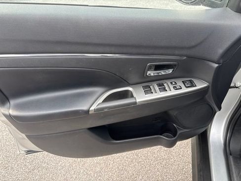 Used 2022 Mitsubishi Outlander Sport SE AWD/4WD image 14