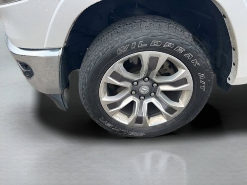 Used 2021 RAM 1500 Limited AWD/4WD image 9