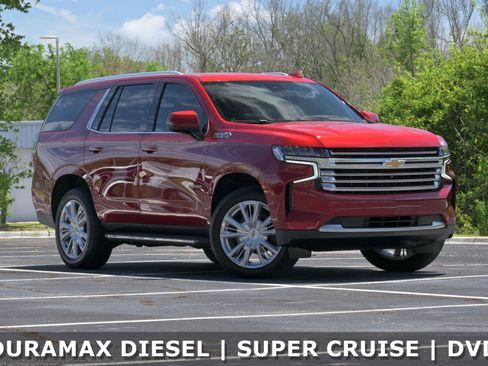 Used 2023 Chevrolet Tahoe High Country w/ Advanced Technology Package image 2