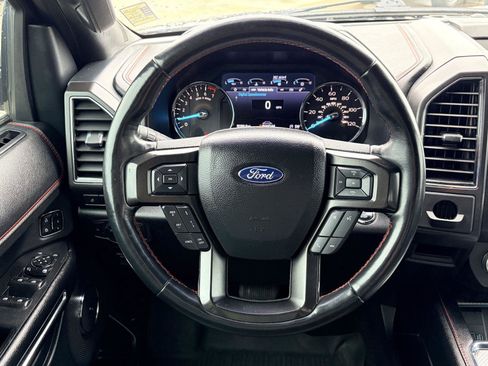 Used 2021 Ford Expedition Limited w/ Equipment Group 303A AWD/4WD image 17