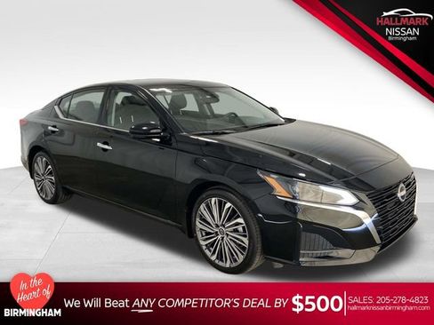 New 2025 Nissan Altima 2.5 SL image 1