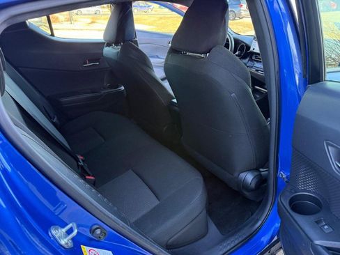 Used 2019 Toyota C-HR LE image 15