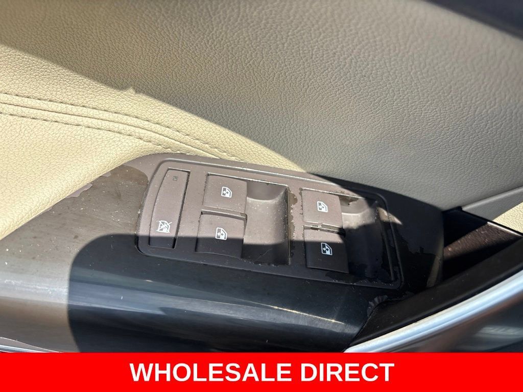 Used 2011 Buick Regal CXL FWD image 16