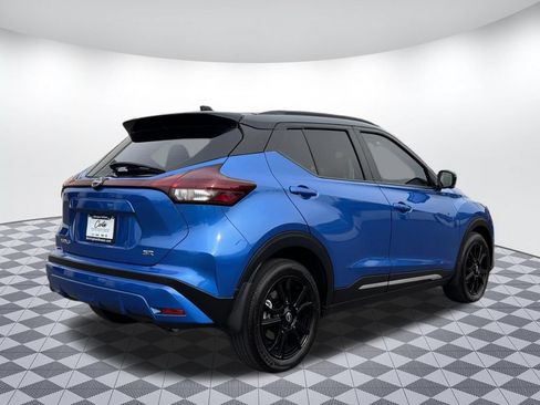 Used 2024 Nissan Kicks SR w/ SR Premium Package FWD image 7