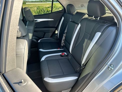 New 2025 Buick Envision Sport Touring image 21