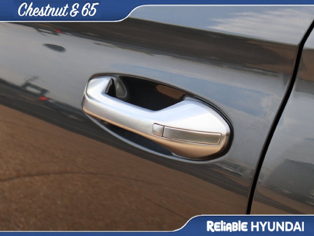Used 2022 Hyundai Palisade SEL w/ Premium Package FWD image 21