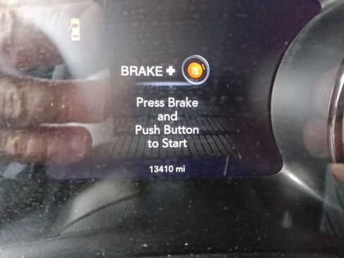 Used 2023 Dodge Challenger R/T Scat Pack w/ T/A Package image 8