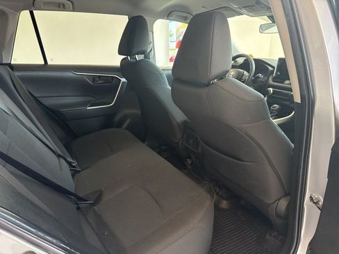 Used 2023 Toyota RAV4 LE AWD/4WD image 20