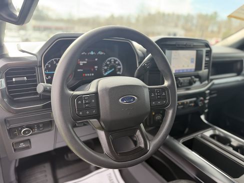 Certified 2022 Ford F150 XL w/ STX Appearance Package AWD/4WD image 13