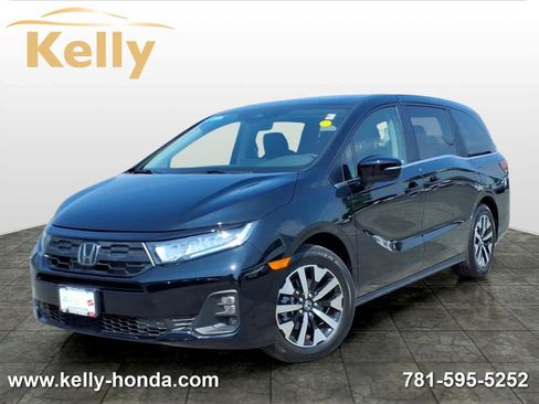 Certified 2026 Honda Odyssey EX-L image 1