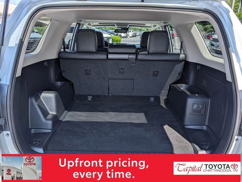 Used 2024 Toyota 4Runner Limited AWD/4WD image 12