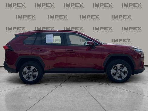 Used 2024 Toyota RAV4 XLE image 6