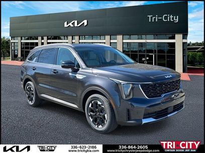 New 2025 Kia Sorento S