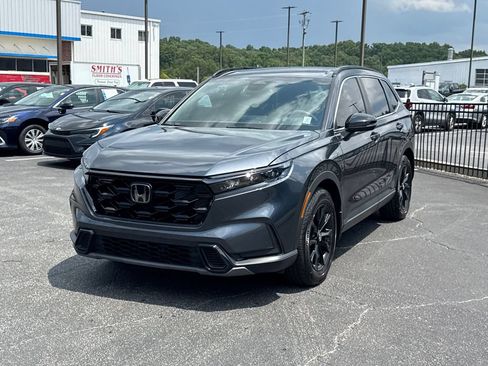 Used 2023 Honda CR-V Sport image 2