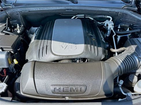 Certified 2022 Dodge Durango R/T w/ Trailer Tow Group IV image 28